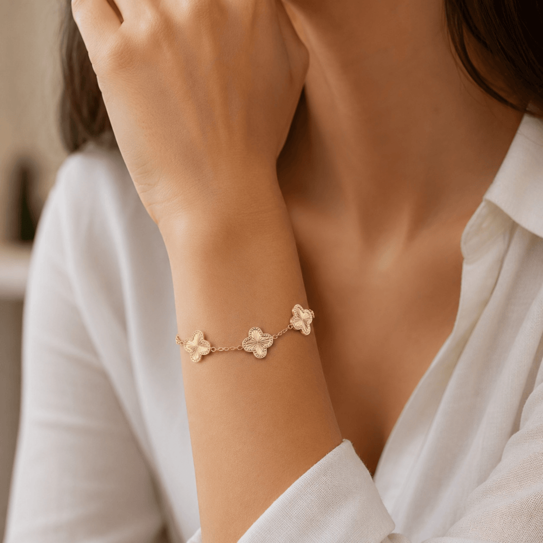 Can You Shower With Gold Plated Jewelry? Here’s the Difference Between Gold Plated and PVD - Aella Jewelry Co.