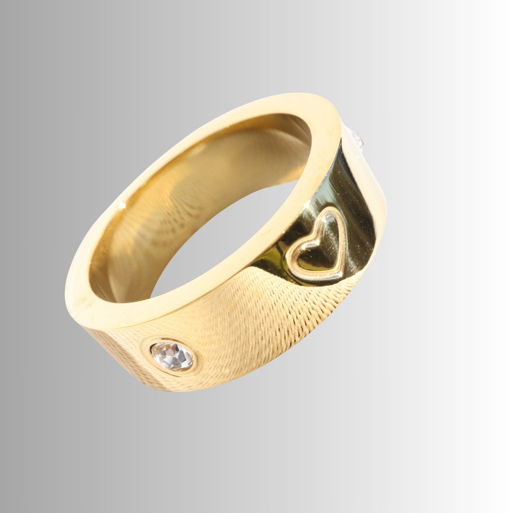 Hearts of Gold Ring, 18K Gold Plated Steel – Waterproof Gold Jewelry – Aella Jewelry Co.