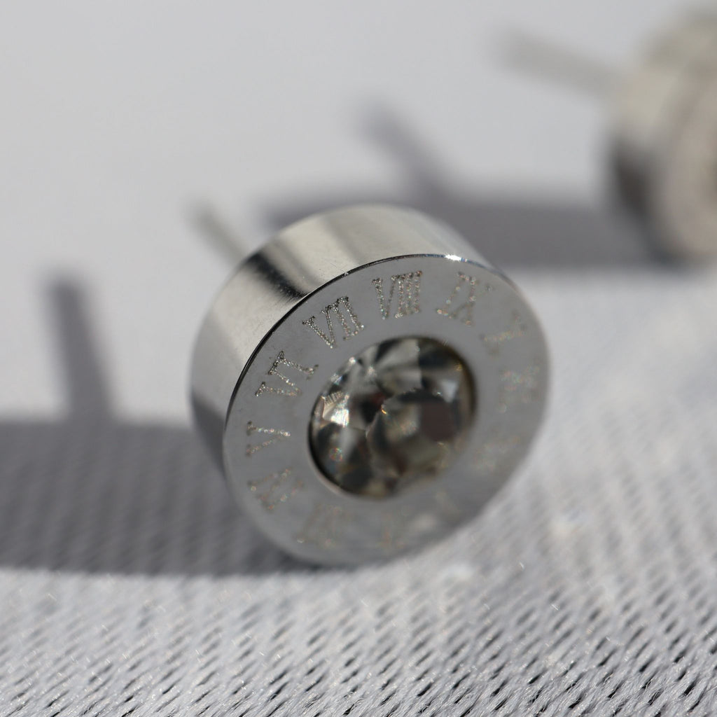 Roman Numeral Stainless Stud Earrings, Stainless Steel – Waterproof Gold Jewelry – Aella Jewelry Co.
