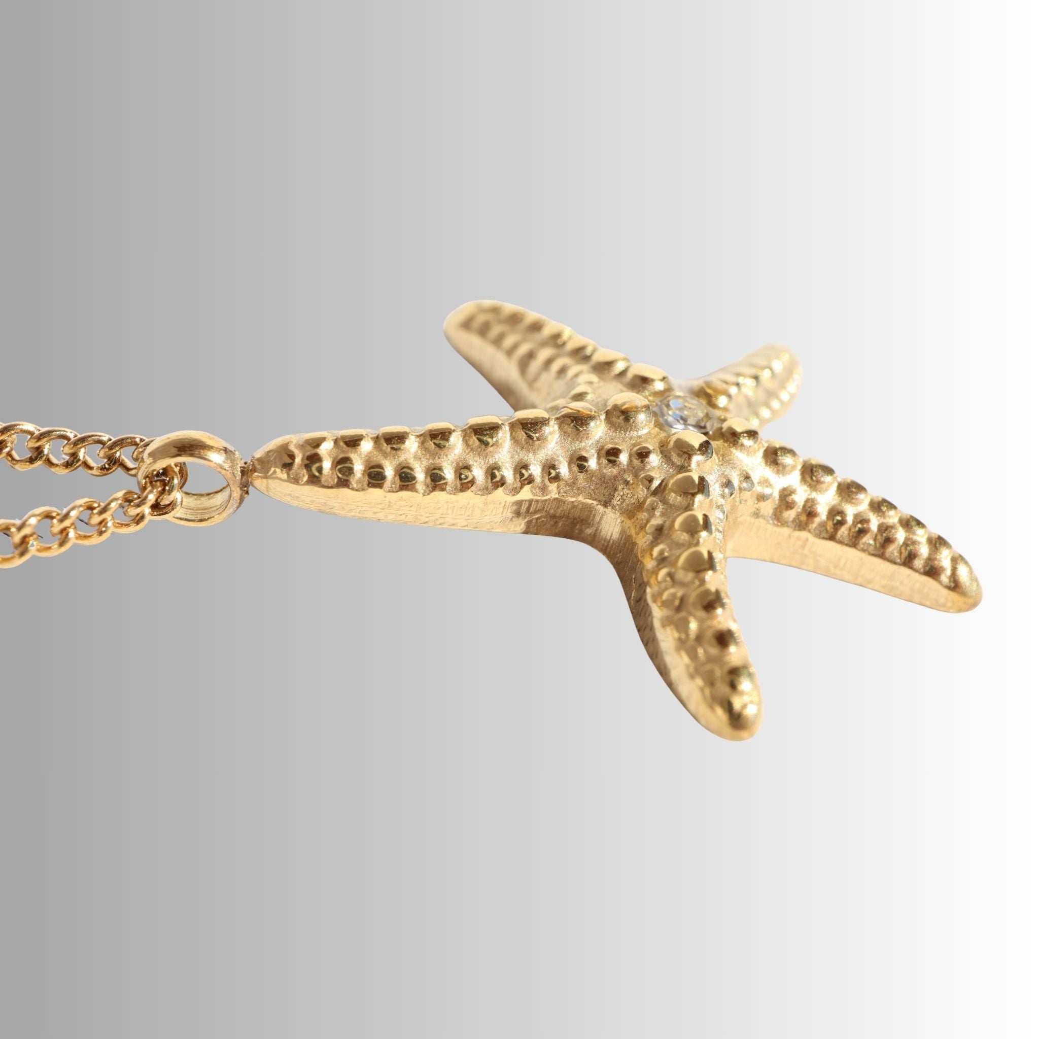 Coastal Starfish Necklace, 18K Gold Plated Steel – Waterproof Gold Jewelry – Aella Jewelry Co.