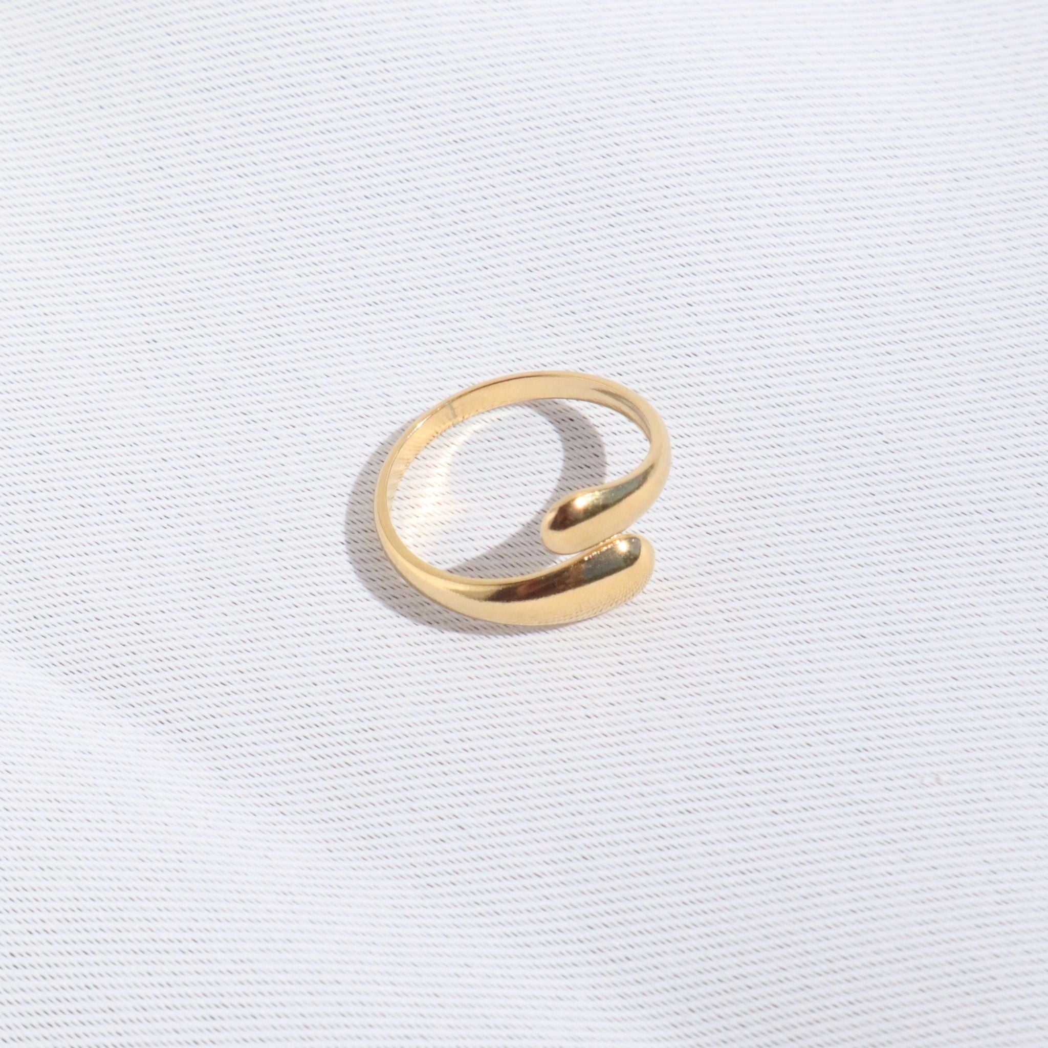 Wave Gold Ring, 18K Gold Plated Steel