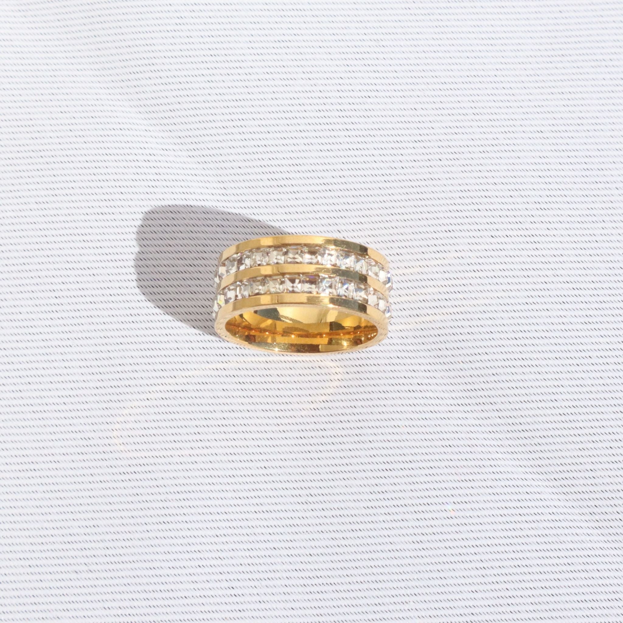 Gems and Gold Stacked Ring, 18K Gold Plated Steel – Waterproof Gold Jewelry – Aella Jewelry Co.
