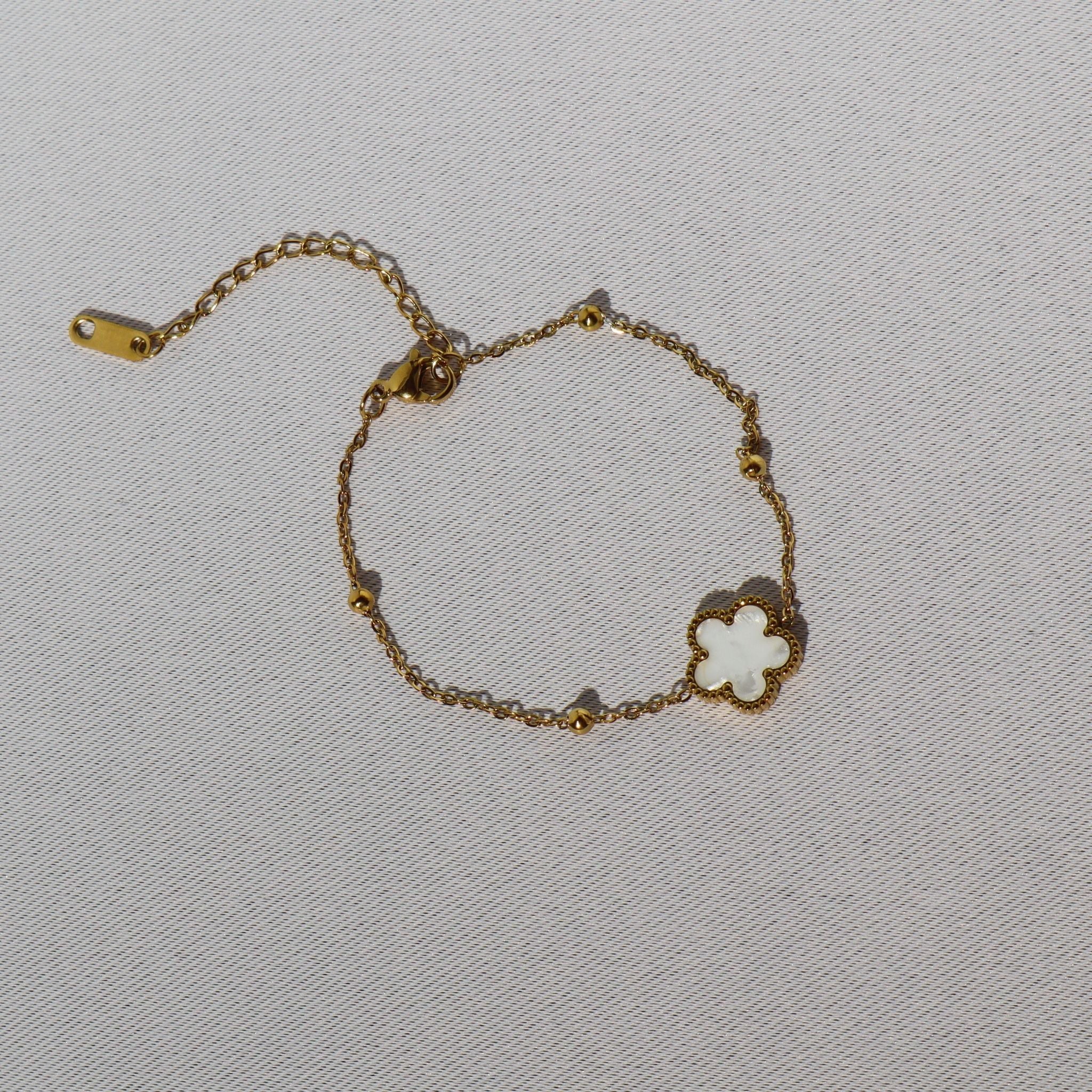 Pearl Blossom Bracelet, 18K Gold Plated Steel (petite fit - runs small) – Waterproof Gold Jewelry – Aella Jewelry Co.