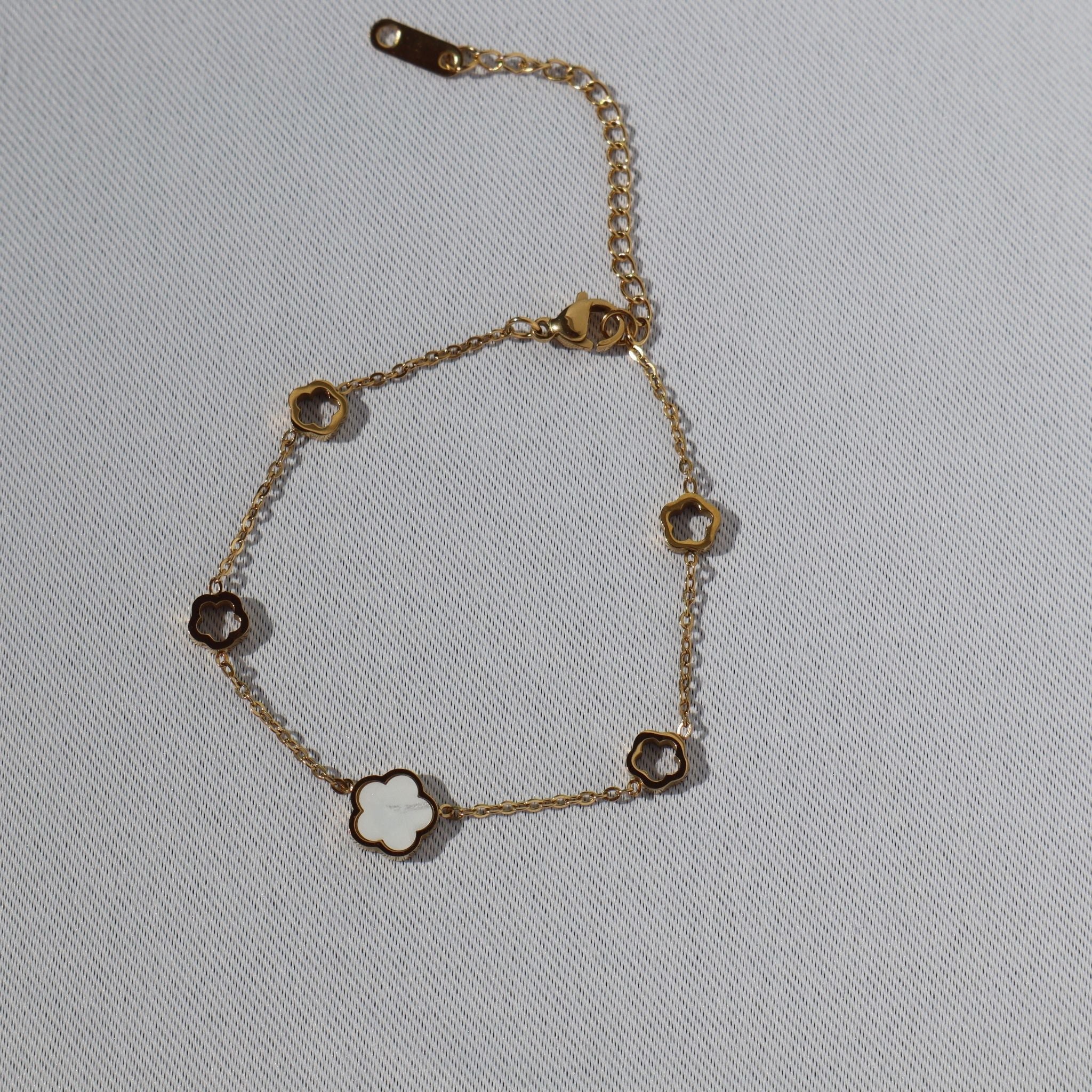 Petal Charm Bracelet, 18K Gold Plated Steel (petite fit - runs small) – Waterproof Gold Jewelry – Aella Jewelry Co.