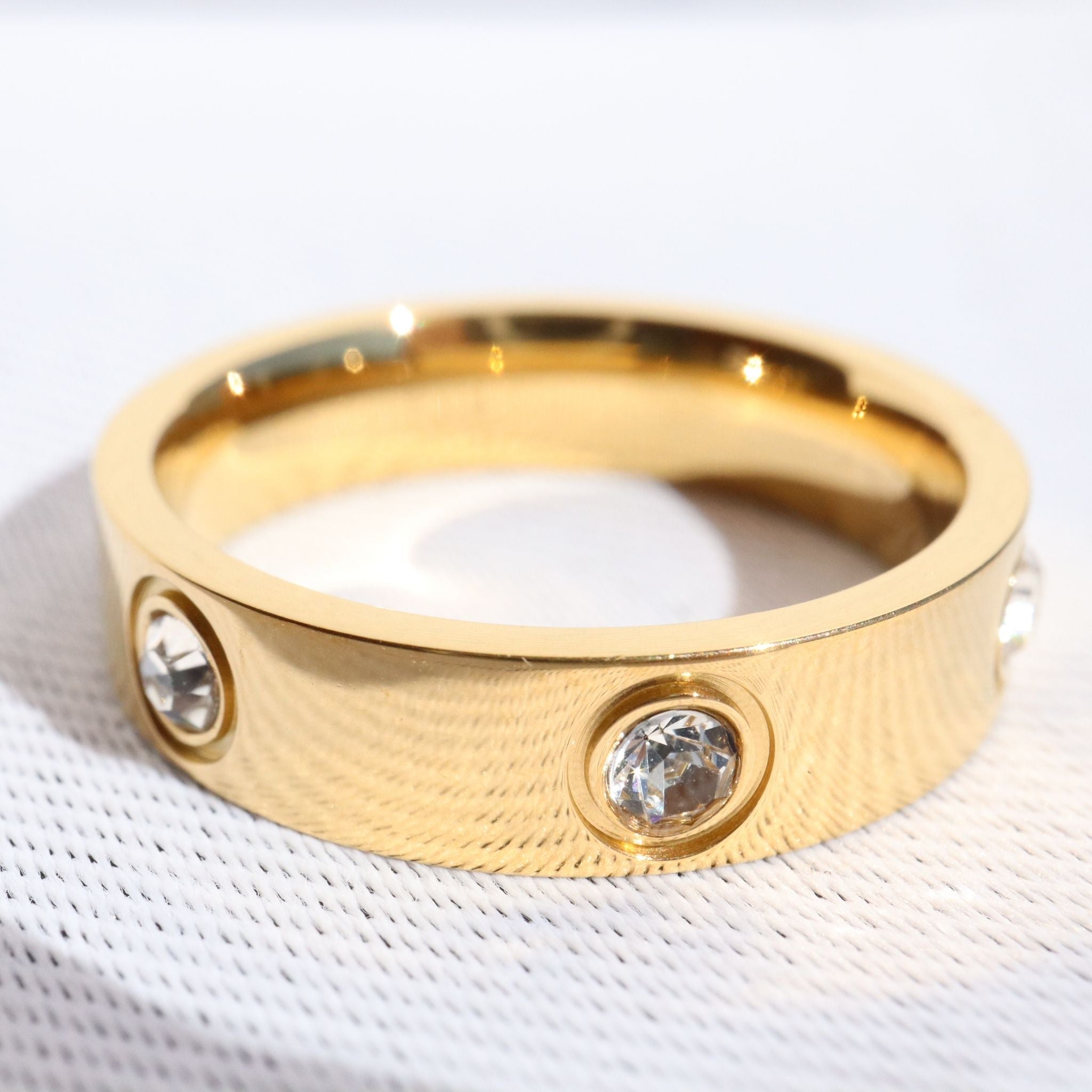Slim CZ Stone Ring, 18K Gold Plated Steel – Waterproof Gold Jewelry – Aella Jewelry Co.