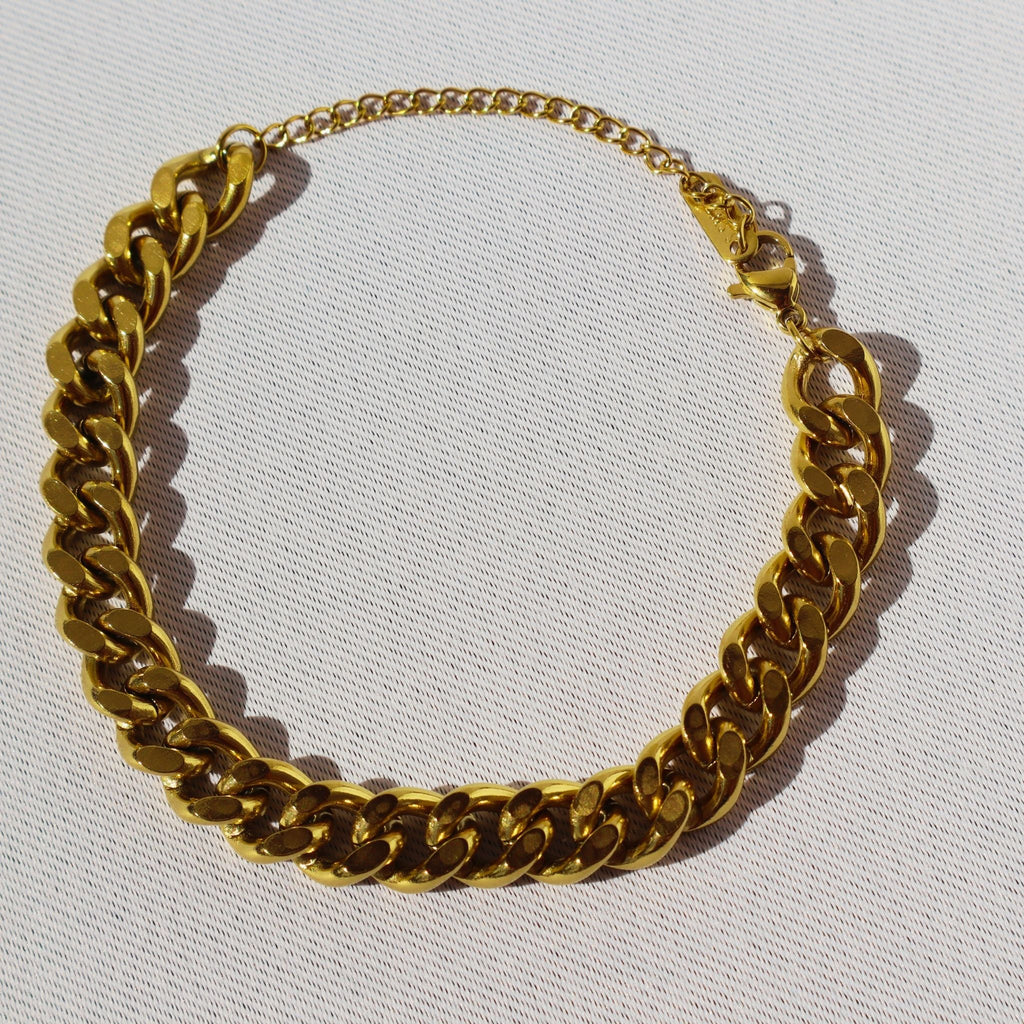 Bold Curb Chain Bracelet – 18K Gold Plated Stainless Steel
