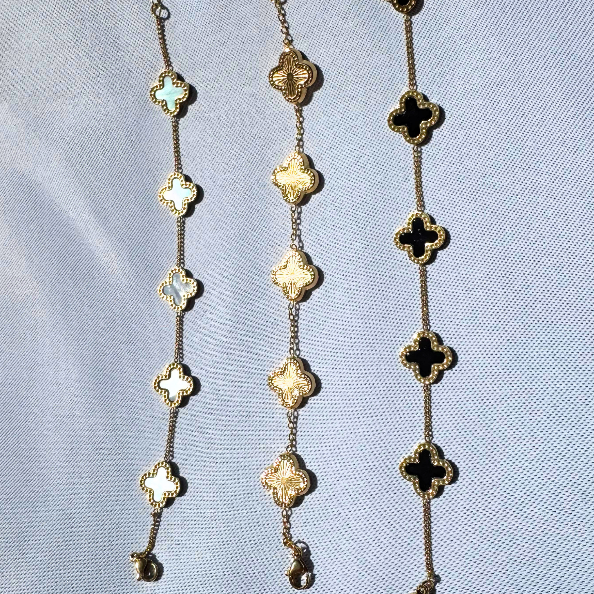 The Clover Charm Bracelet 18K Gold PVD
