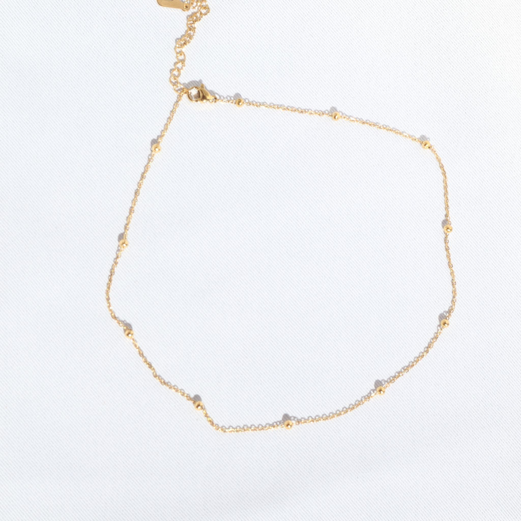 Dainty Satellite Bead Necklace – 18K Gold Plated Stainless Steel – Waterproof Gold Jewelry – Aella Jewelry Co.