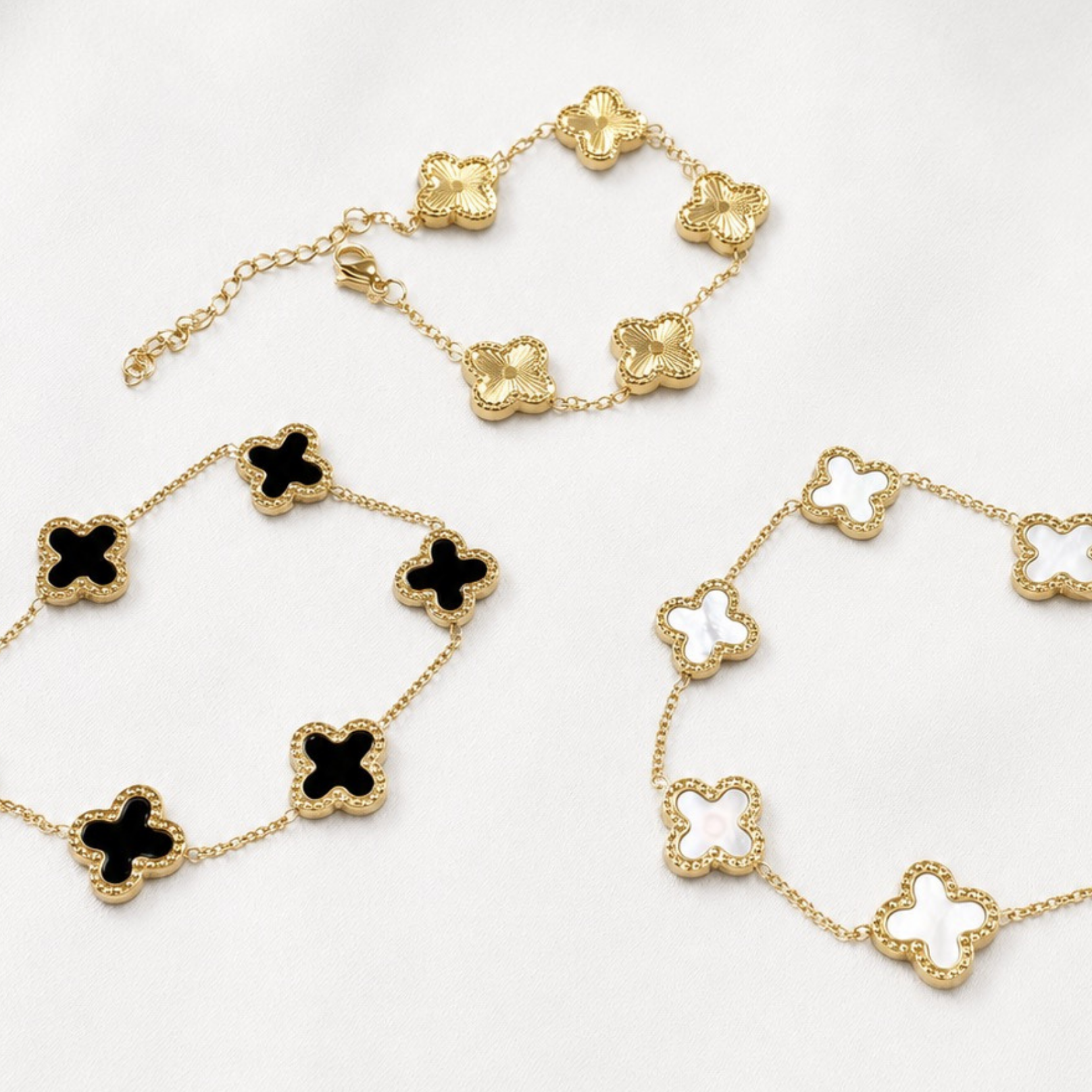 The Clover Charm Bracelet 18K Gold PVD