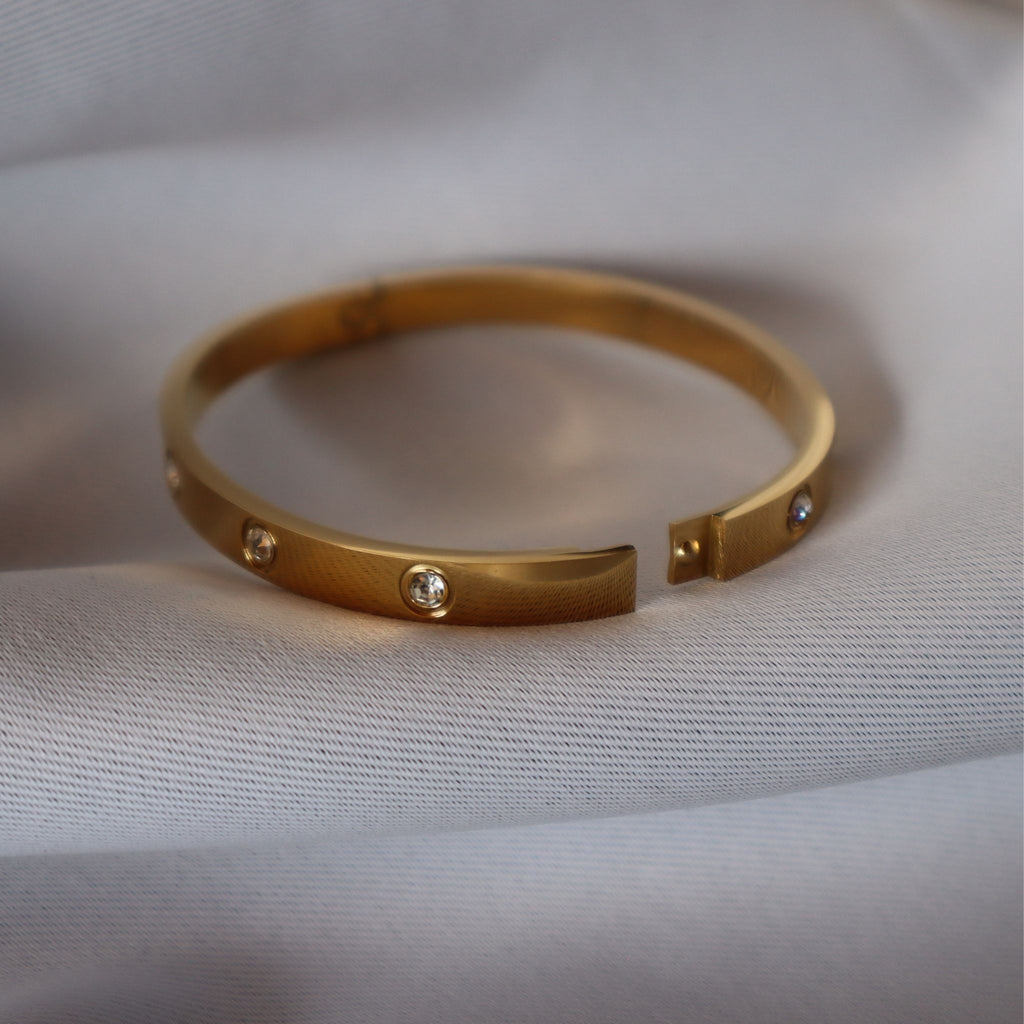 Luxe CZ Cuff Bracelet – 18K Gold Plated Stainless Steel