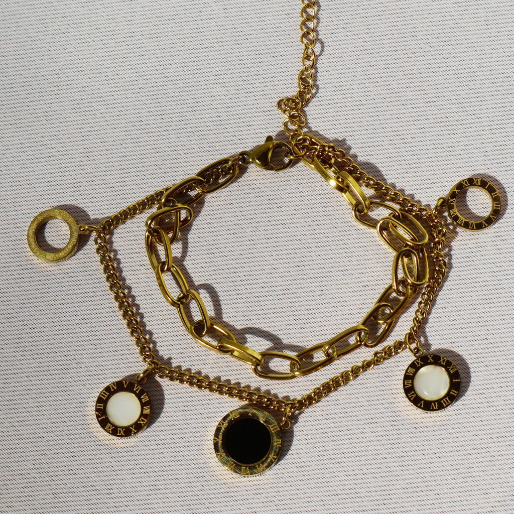Roma Disc Charm Layered Bracelet – 18K Gold Plated Stainless Steel – Waterproof Gold Jewelry – Aella Jewelry Co.