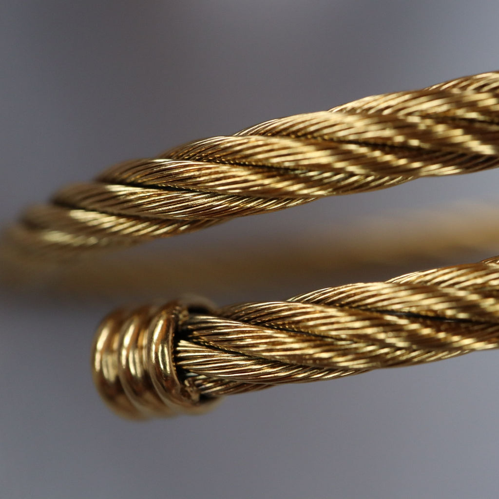 Twisted Cable Cuff Bracelet – 18K Gold Plated Stainless Steel – Waterproof Gold Jewelry – Aella Jewelry Co.