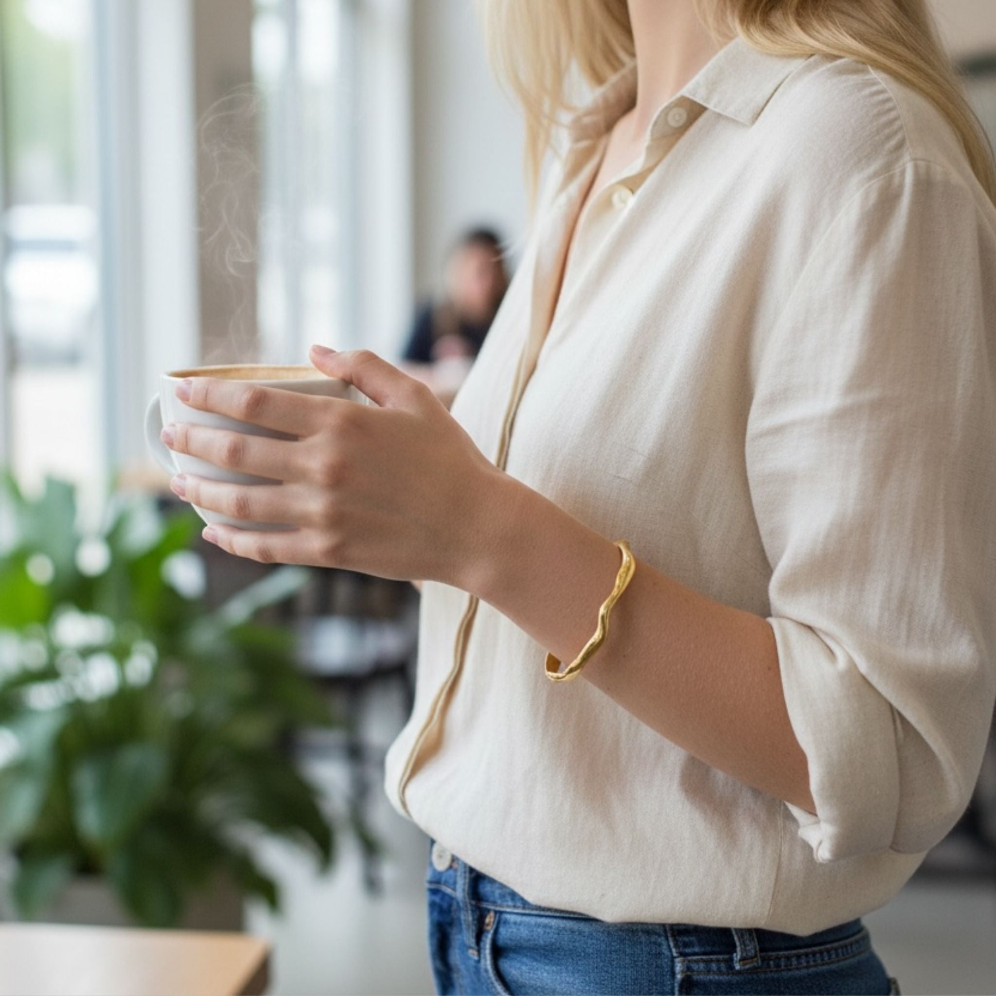 Sculpted Wave Cuff Bracelet – 18K Gold Plated Stainless Steel