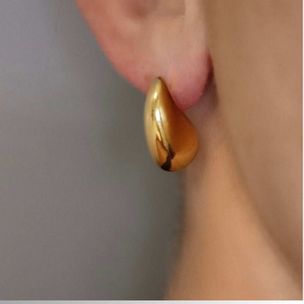 Waterproof Gold Teardrop Stud Earrings – Tarnish - Free, Hypoallergenic, Everyday Statement Jewelry – Waterproof Gold Jewelry – Aella Jewelry Co.