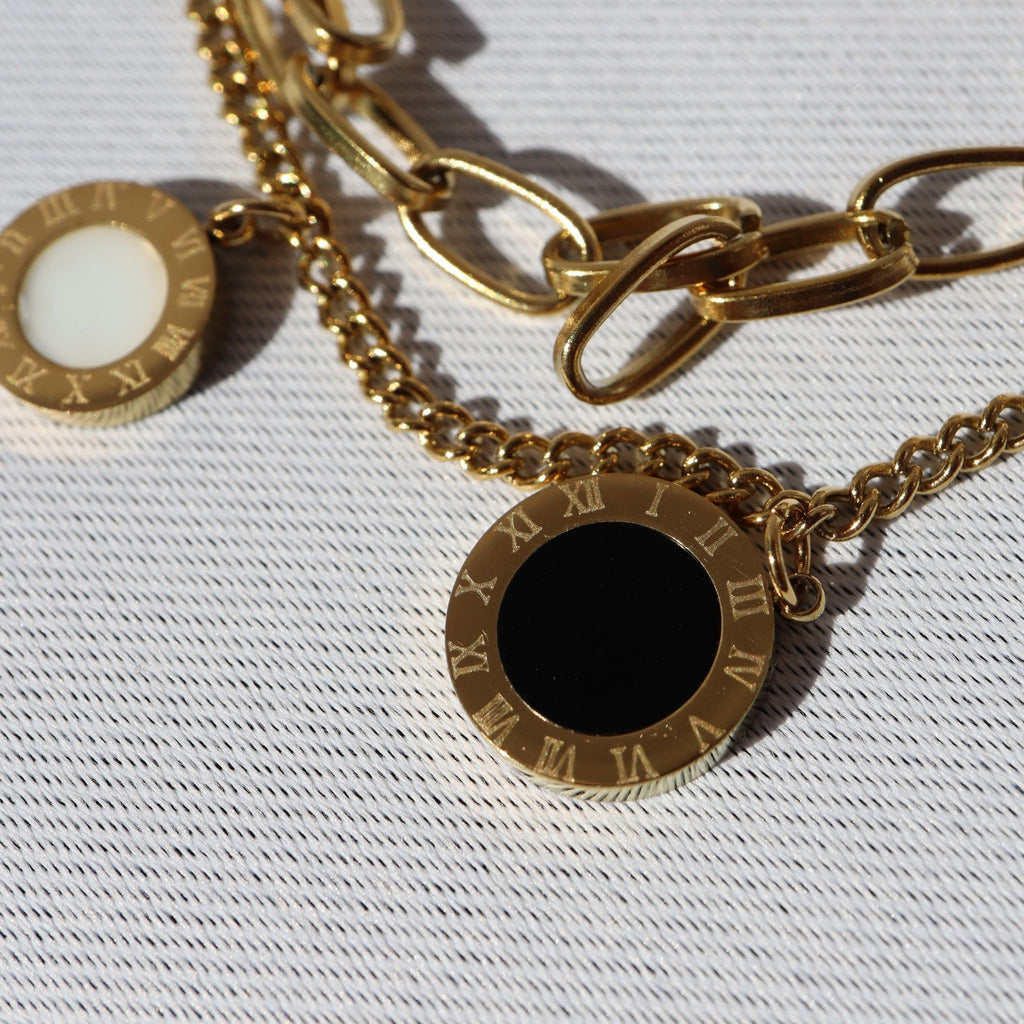 Roma Disc Charm Layered Bracelet – 18K Gold Plated Stainless Steel – Waterproof Gold Jewelry – Aella Jewelry Co.